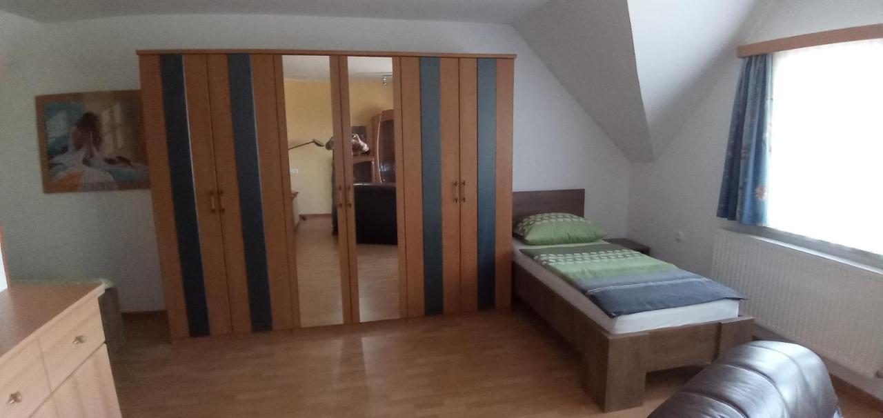 Foki Vendeghaz Villa Hidegseg Luaran gambar