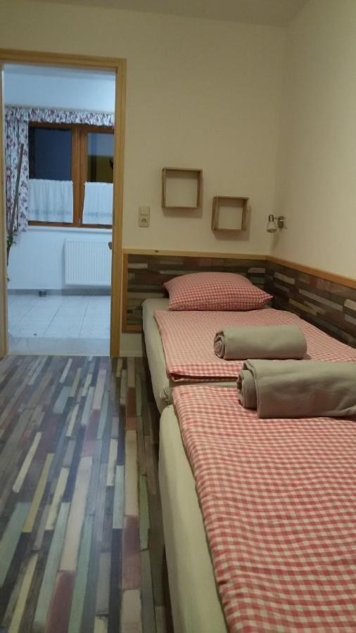 Foki Vendeghaz Villa Hidegseg Luaran gambar