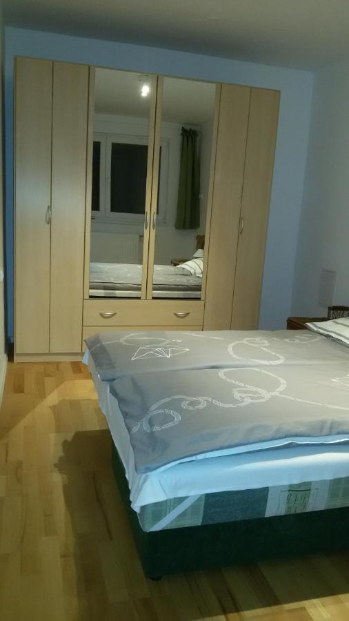 Foki Vendeghaz Villa Hidegseg Luaran gambar
